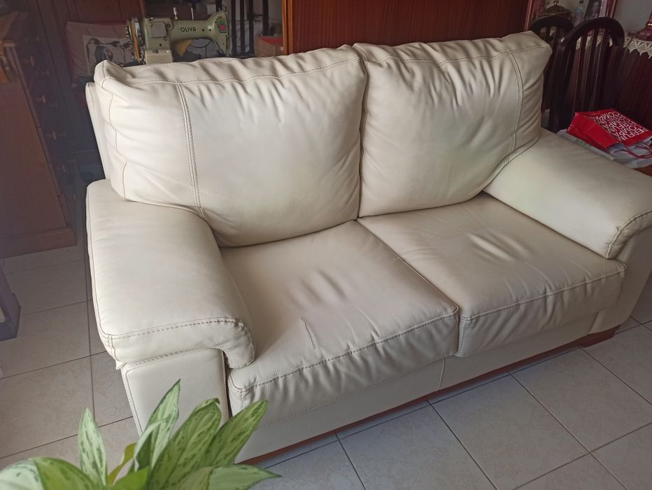 Sofá de 2 lugares