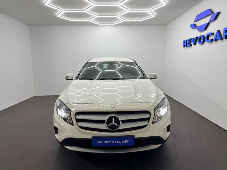 Mercedes-Benz GLA 180 d Style foto 3
