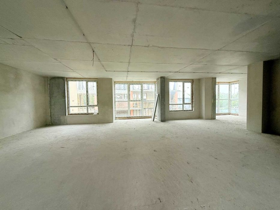 Продаж приміщення по вул.Щирецька ЖК Skyfall, без комісії.