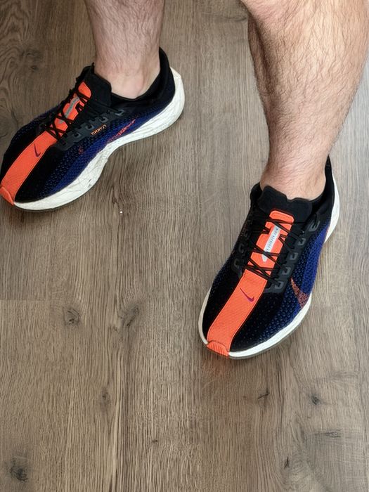Продам бігові кросівки nike pegasus plus 28.5 см