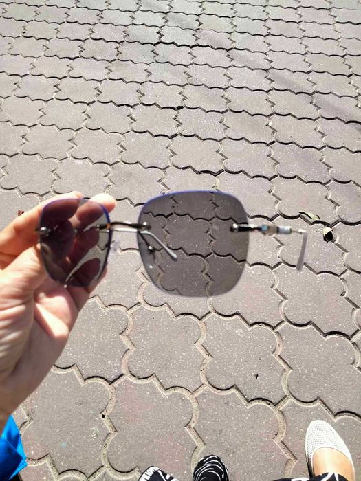 Окуляри для зору -2. Хамелеони, фотохром