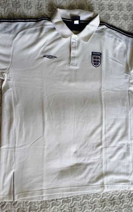UMBRO. Biała. XXL. Official England Team.