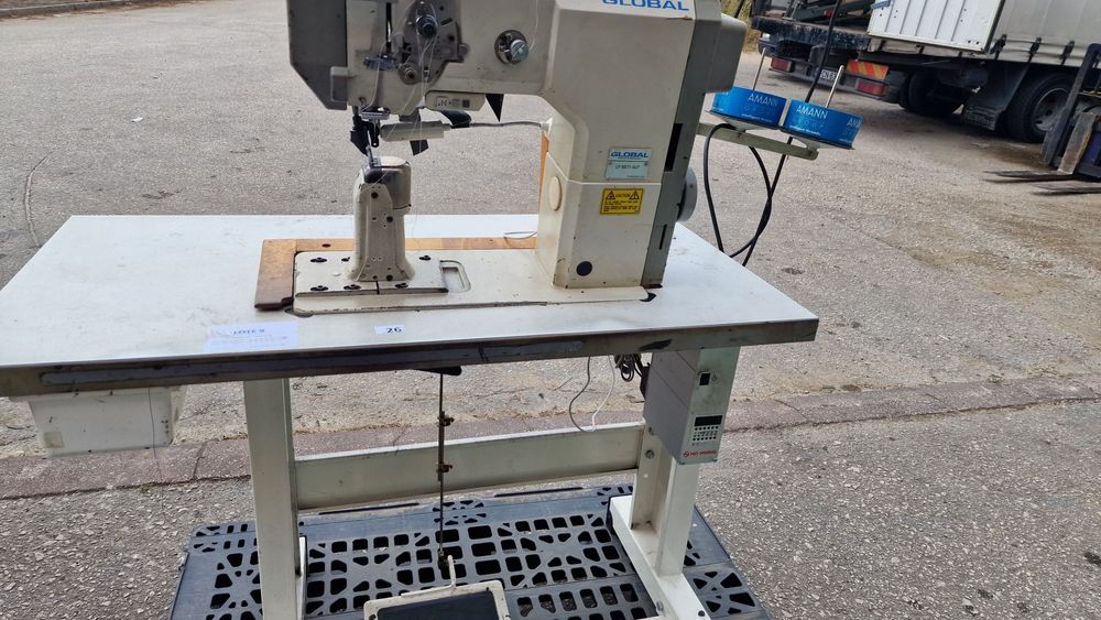 Maquina de coluna alta. maquina de facear ..global lp 8871