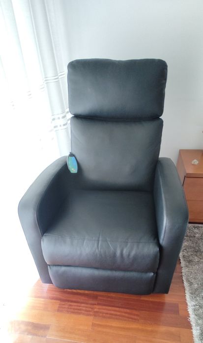 Cadeirão reclinável com massagem
