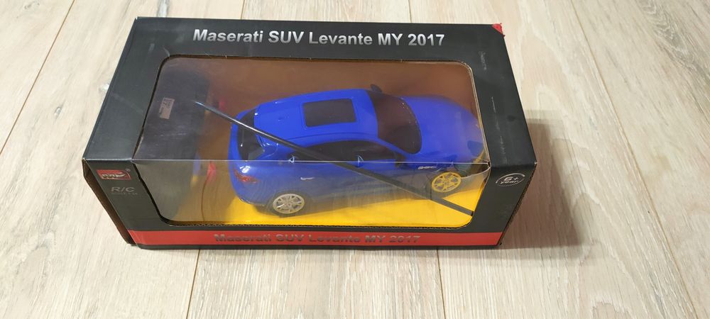 Автомобіль на радіокеруванні