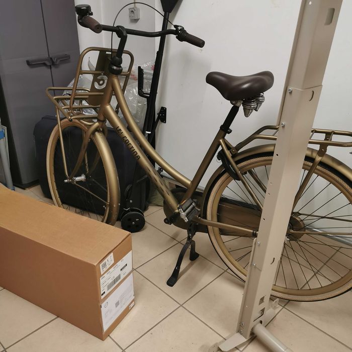 bicycle for sale (almost new, in perfect condition)