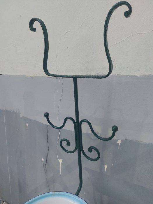 Lavatório antigo de ferro