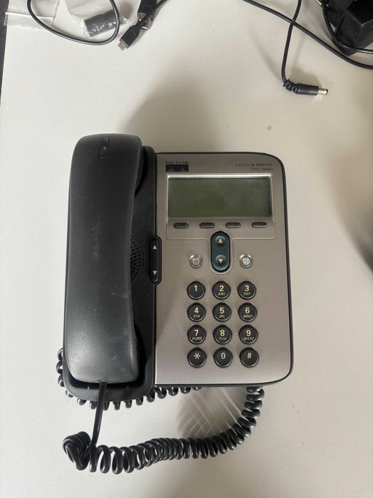 Zestaw telefonów IP do biura z zasilaczami