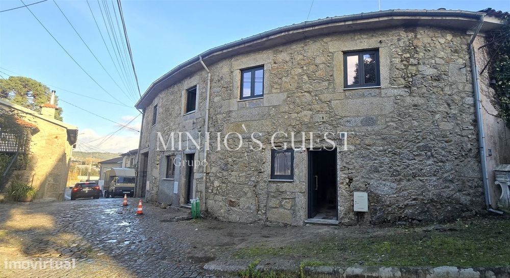 Apartamento T0 totalmente remodelado próximo da UNIVERSIDADE DO MINHO — Gualtar, Braga