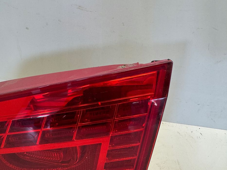 vw passat b7 kombi lampa prawy tył w klapę led