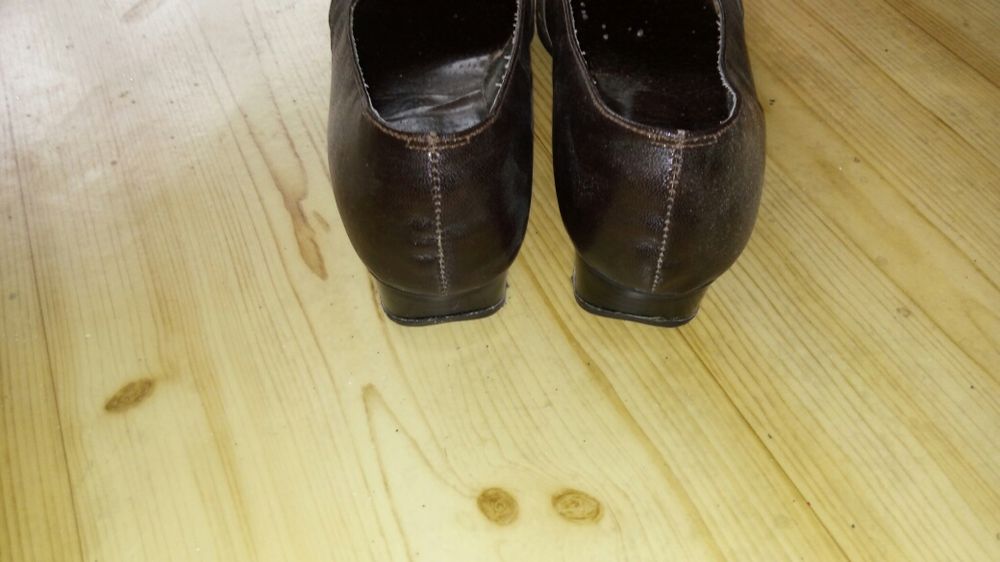 Buty r. 40