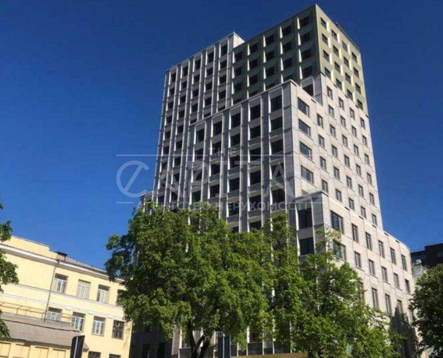 Терміново Оренда  Торгівельна площа Володимирська,Жилянська