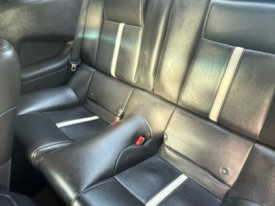 Ford Mustang GT Premium Coupe      2014