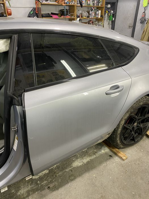 Двері дверка задня ліва права audi a7 4g c7 ідеал в колір LZ7G