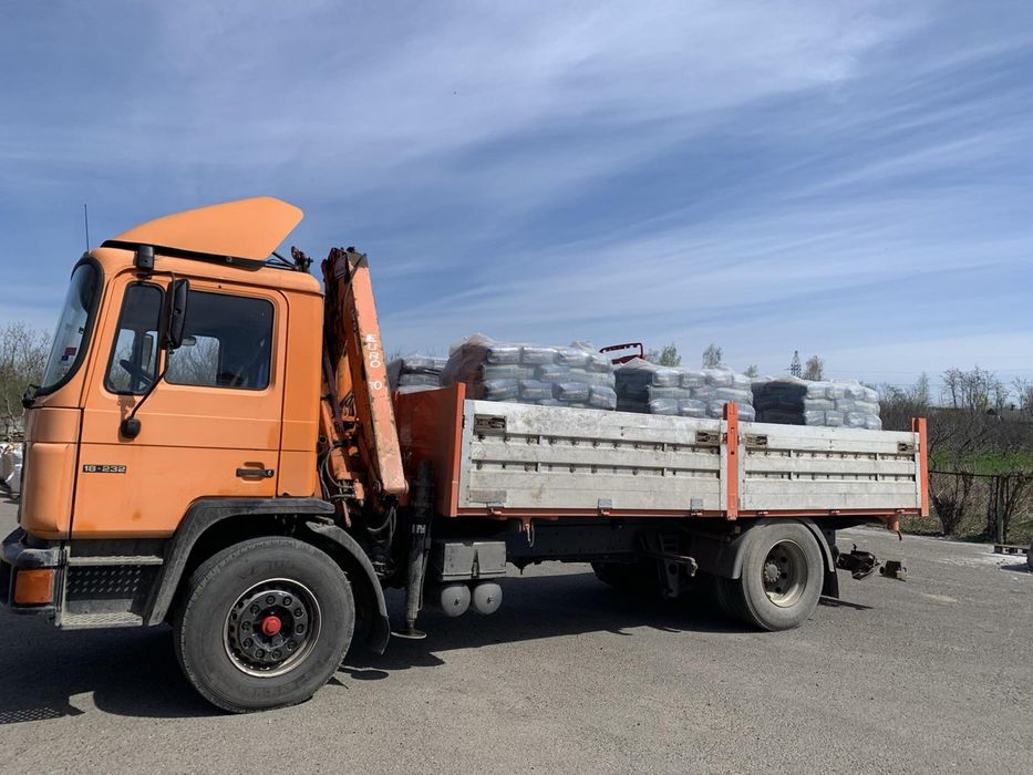 Вантажні перевезення  З Краном Маніпулятор