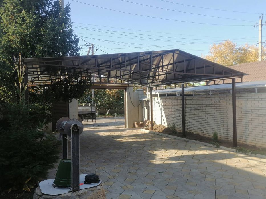 Двускатный навес для авто