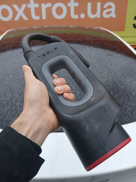 Оренда Tesla Chademo перехідник для Тесла