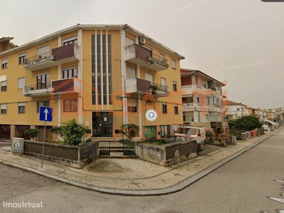 T4 Apartment in Santo António dos Olivais - Coimbra