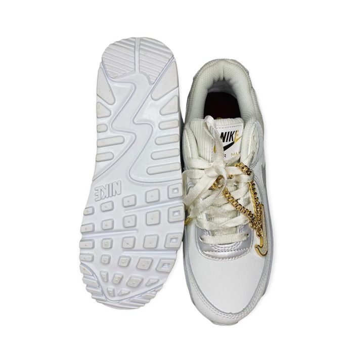 Кроссовки Nike Air Max 90.