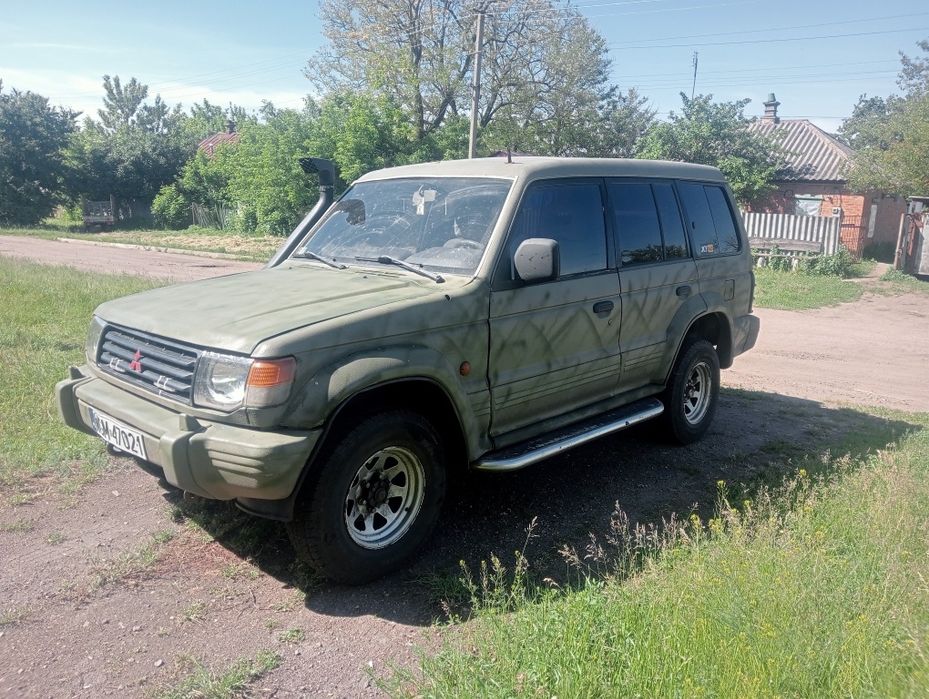 Mitsubishi pajero 2,