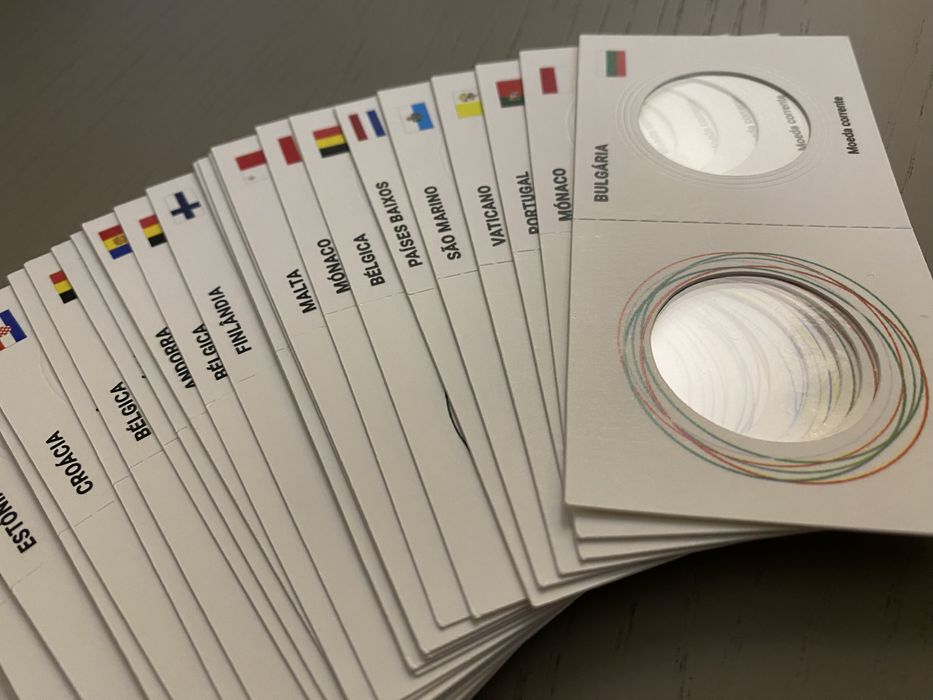 Alveolos moedas correntes 2 euros