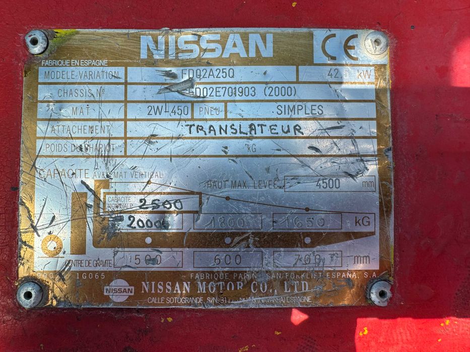 2000 Nissan FD02A25Q 2500 Kg Empilhador Diesel