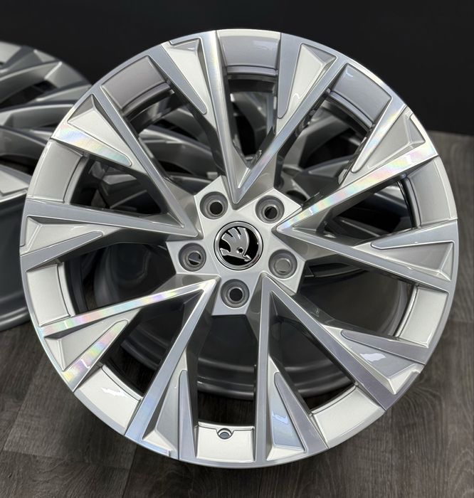 Нові оригінальні диски Skoda Superb IV 18 R18 Шкода Суперб 3P0601025H