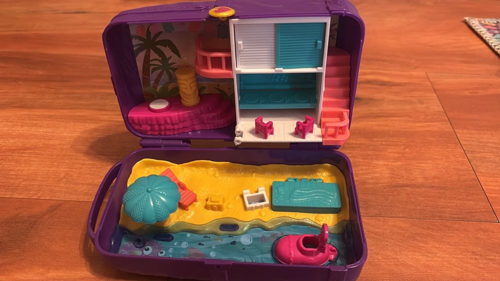 Zestaw Polly pocket zabawek i figurek centrum handlowe plus 2 zestawy