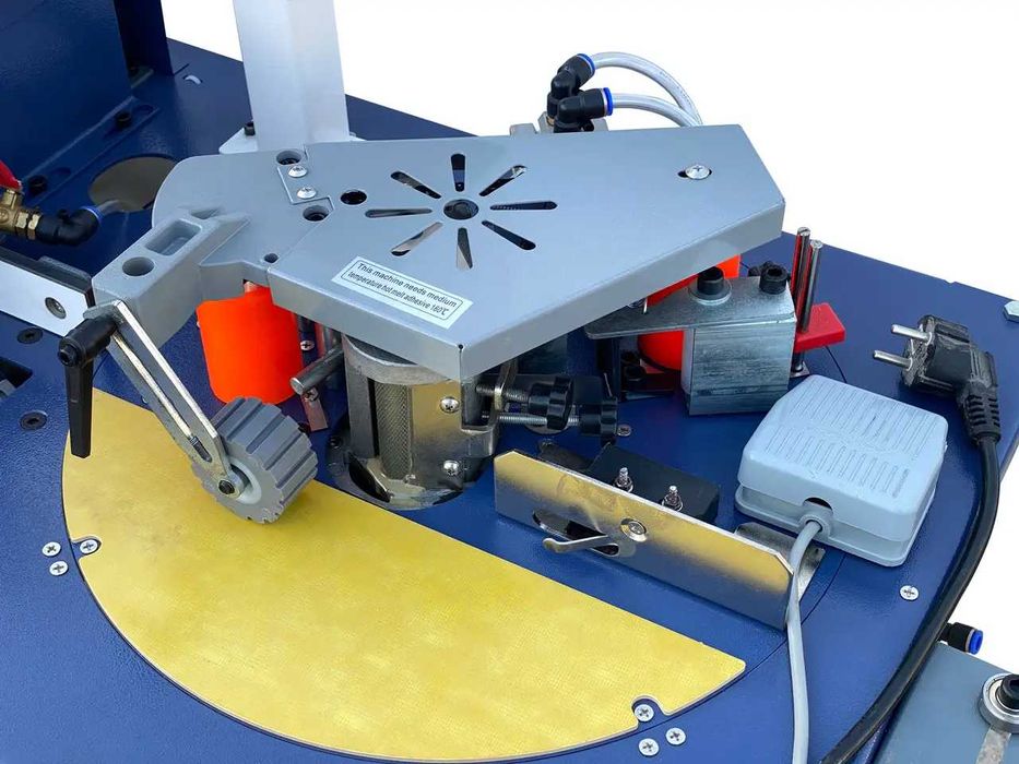 Автоматичний кромкооблицювальний верстат 9craft 701 220В