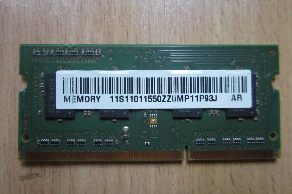 Память для ноутбука 1 GB SO-DIMM DDR3 1066 MHz Samsung