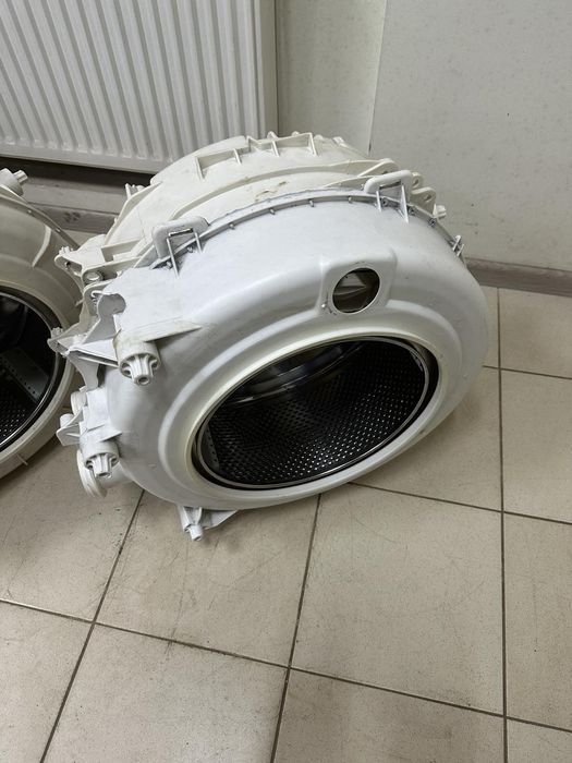 Бак на стиральную машину Indesit