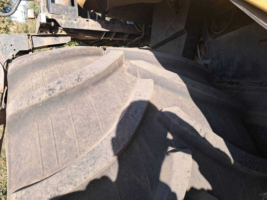 Комбайн New Holland Cr 9080 - 2008 року