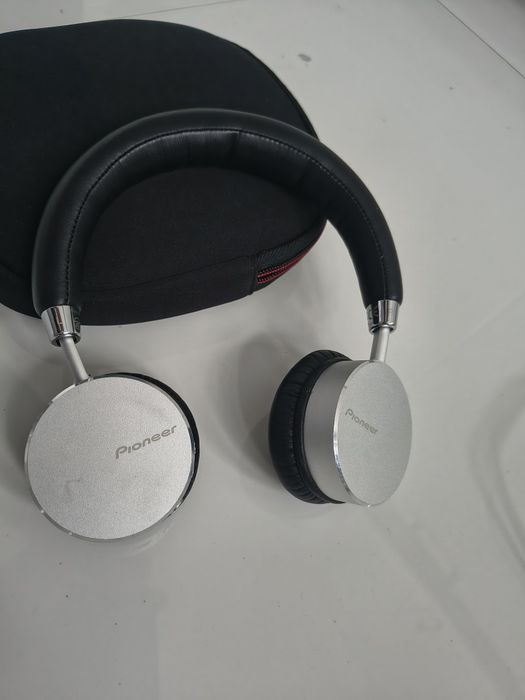 Pioneer słuchawki SE-MJ561BT-S