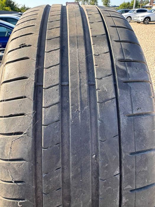 Диски з резиною та датчиками TOUREG R20 9j et 33 H2