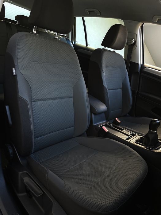 Carrinha VW Golf Variant Highline 1.6TDI 105CV- Imaculada