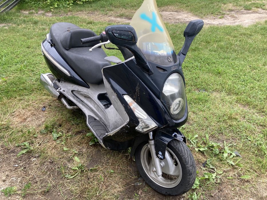 Sym Gts 125 czasza silnik gaznik część osłony owiewki lagi