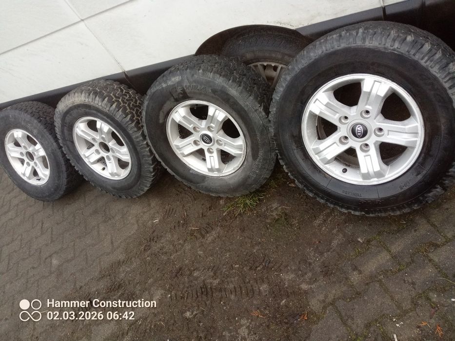 Sprzedam opony z felgami