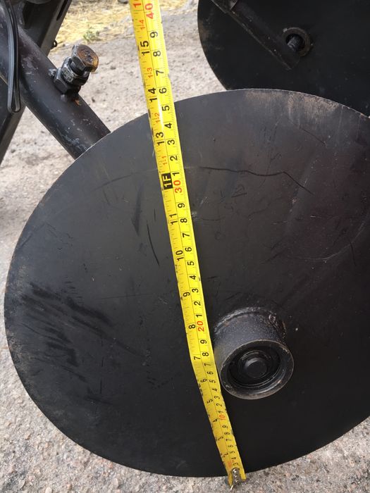 Дисковий підгортач під мотоблок.