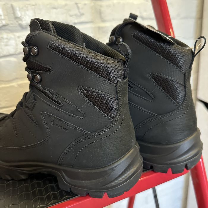 ЕССО. Чоловічі черевики шкіряні. Gore - tex. Оригінал. Нові. Розмір 44.