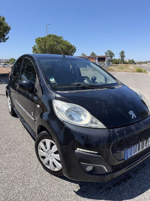 Peugeot 107 1.0 Gasolina – 2014 – Económico