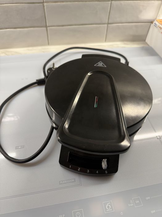 Gofrownica SILVERCREST czarna