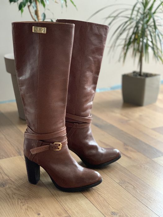 Чоботи жіночі (фірми UNIQUE 38р)