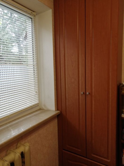 Юрівка, приватний будинок, половина