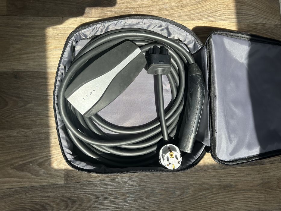 Зарядка  Tesla Mobile Connector gen 2, , USA