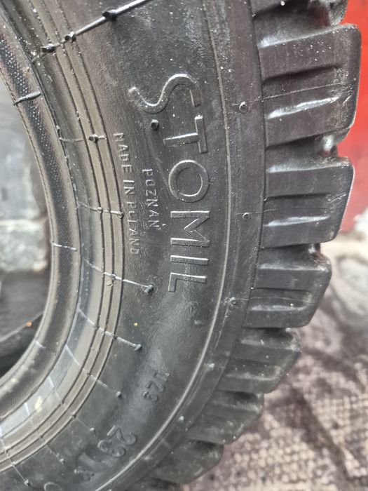 Opony 23x5   23r5
