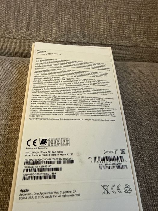 iPhone SE 128 GB stan bardzo dobry bateria 77%
