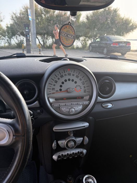 Mini Cooper D 1.6 (Motor PSA) - NACIONAL