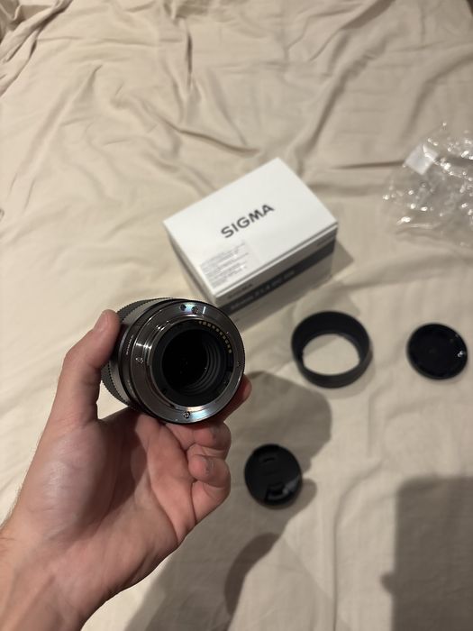 Sigma 30mm F1.4 DC DN