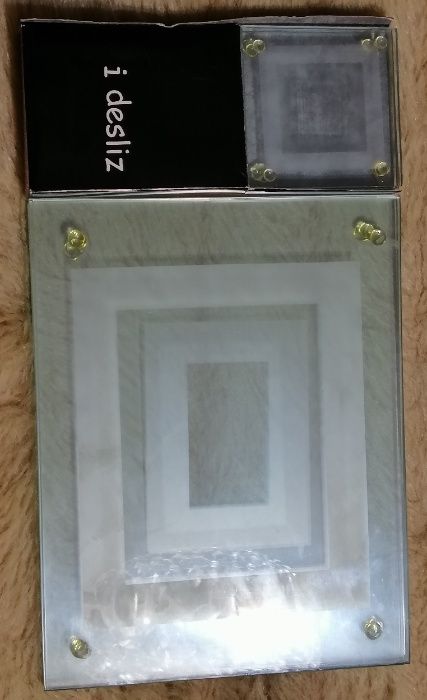 Bases em Vidro para copos e pratos (novas)