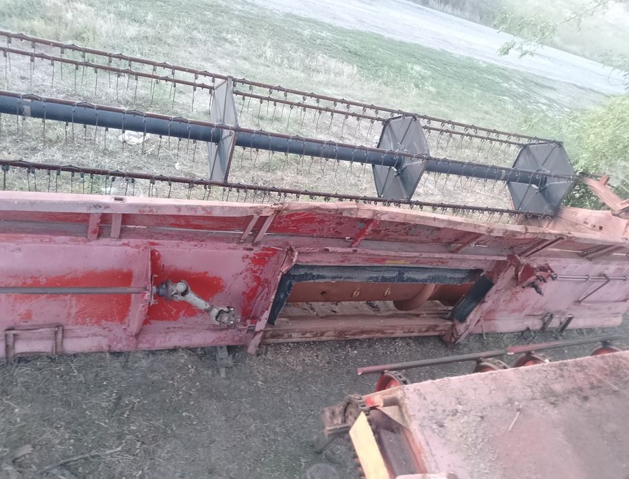 Продам комбайн Массей Фергюсон 38 RS з двигуном ЯМЗ - 238